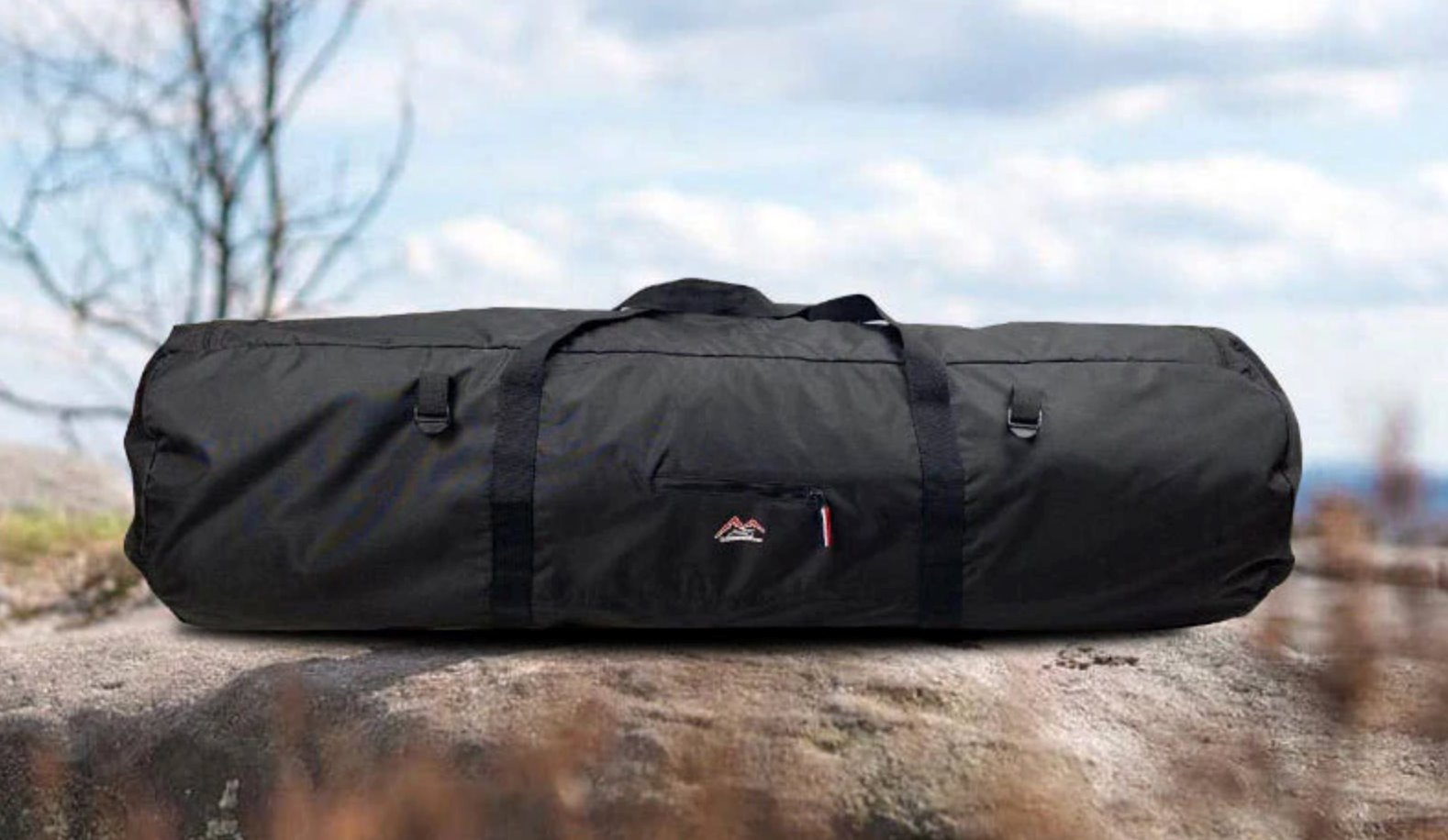 Large Waterproof Tent and Camping Bag Duffel Bags BeSmashing