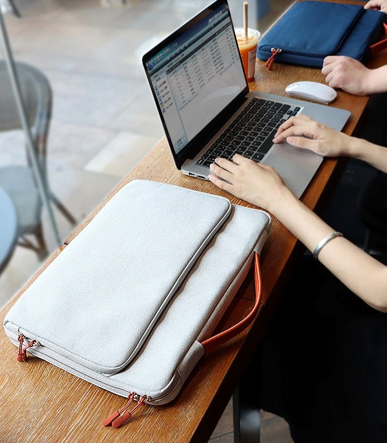 Slimline Waterproof Laptop Bag Laptop Bags & Cases BeSmashing 